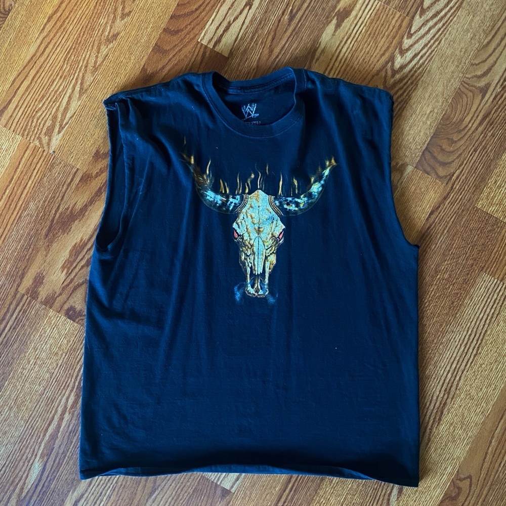 Black Sleeveless Shirt with Bull Skull Design